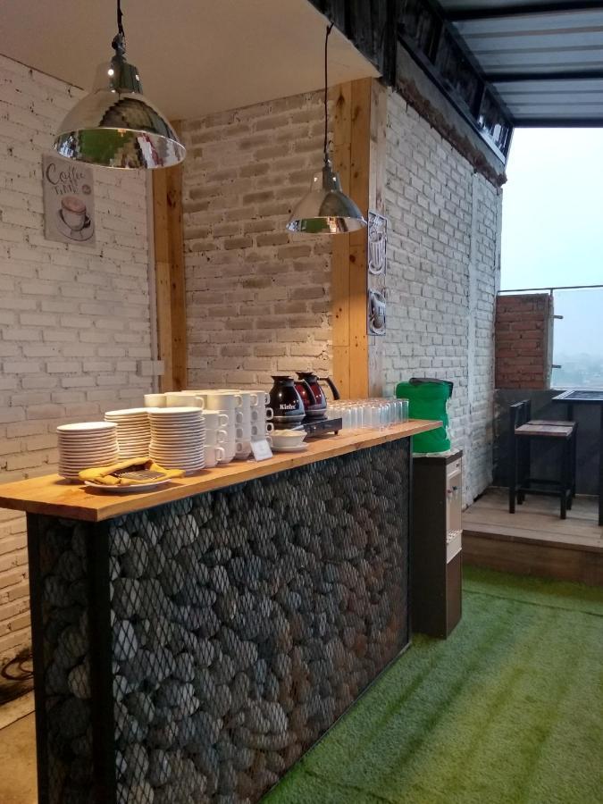 Idea'S Hotel Jalan Ibrahim Aji Bandung Exterior foto